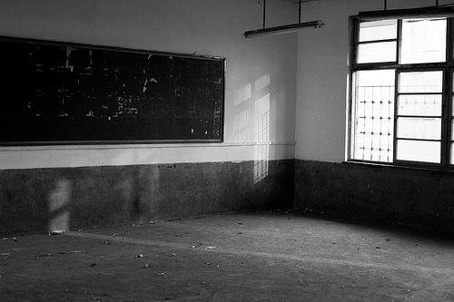 "Old School 30." Lainmoon, http://www.flickr.com/photos/lainmoon/31172906/